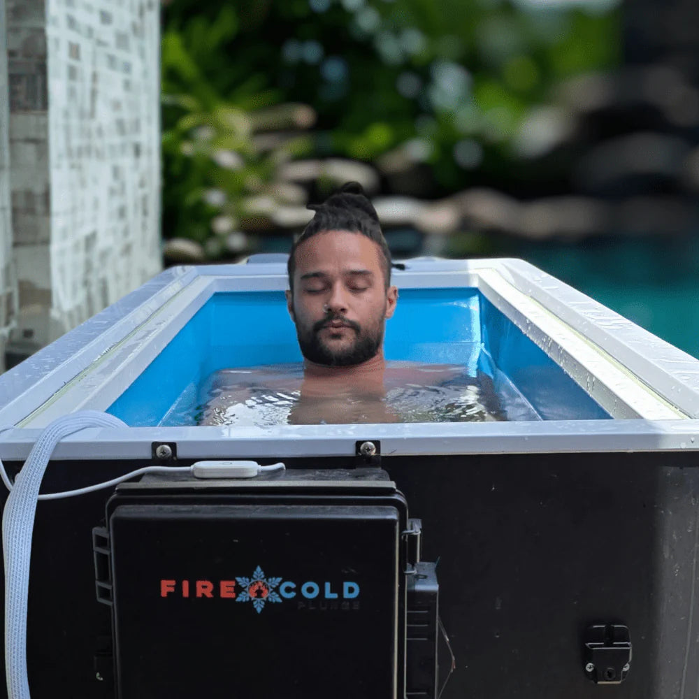 All-In-One cold plunge with insulated cover closed for energy-efficient cold storage